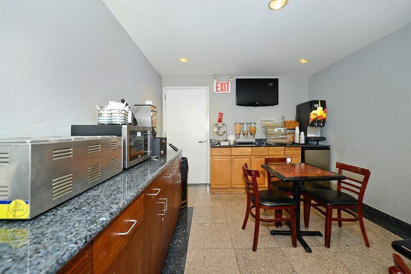 East New York Inn Εξωτερικό φωτογραφία